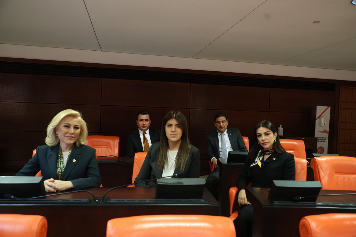 📍TBMM

Bazı Kanunlar ile 375 Sayılı Kanun Hükmünde Kararnamede Değişiklik Yapılmasına Dair Kanun Teklifi görüşmelerine devam ediyoruz.