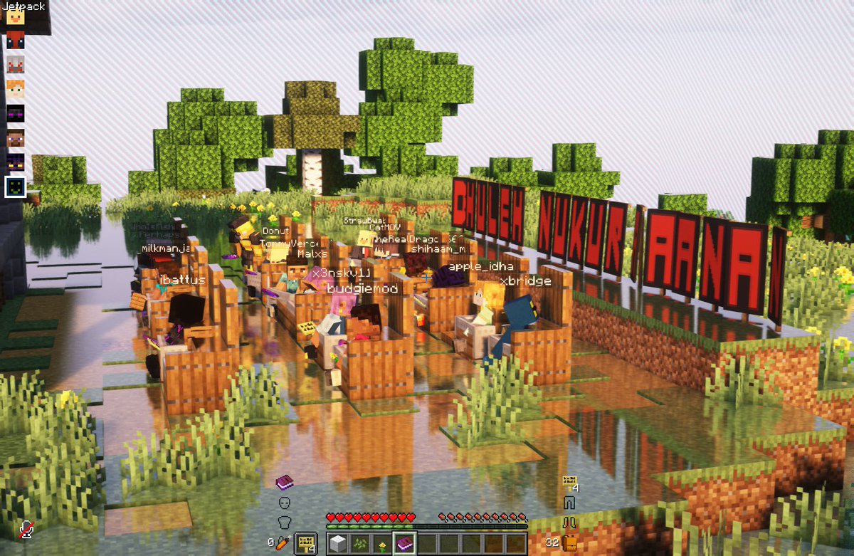 DNukuraanan's tweet photo. Minecraft Protest going strong

#DhulehNukuraanan #JusticeForYumn https://t.co/liU3HQpiQQ