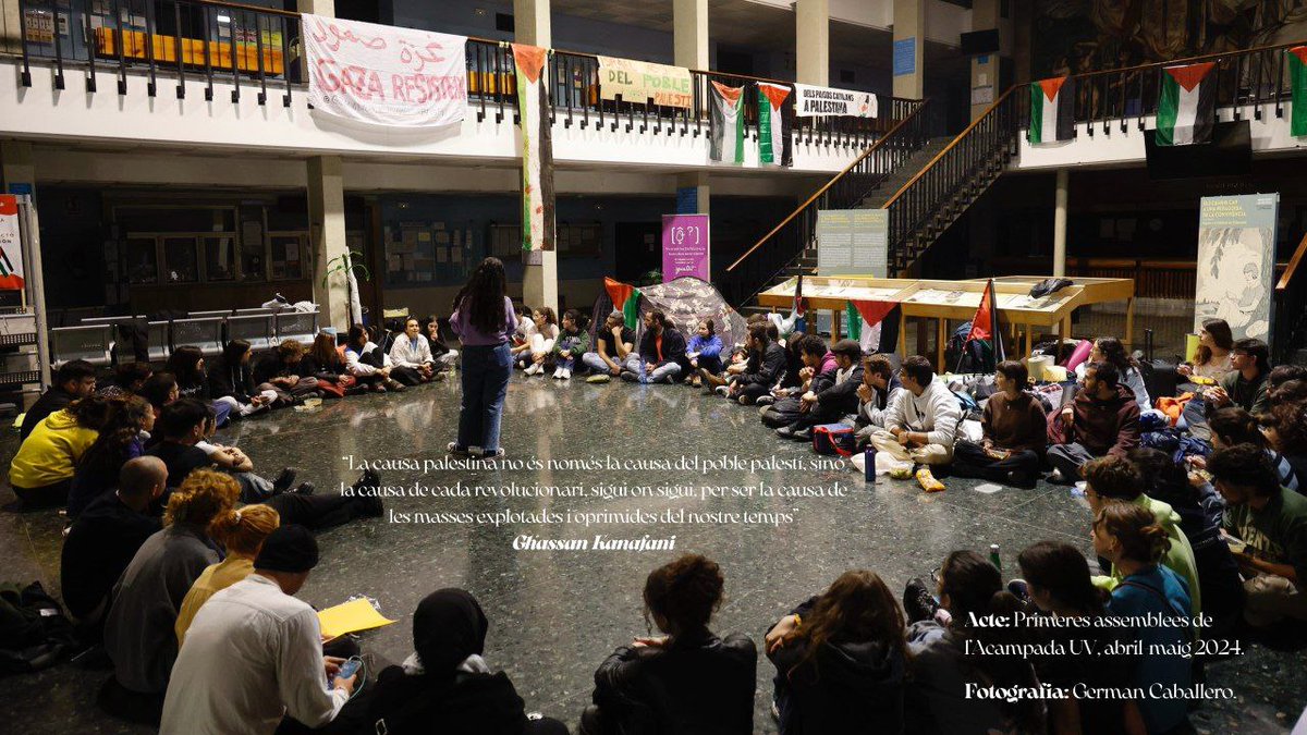 🇵🇸 ⛺ Aniversari de l'inici de l'Acampada Palestina UV, la 1ª de l'Estat i una de les 5 primeres d'Europa i la Mediterrània!

✊🏼 El dilluns 29 d'abril de 2024, BDS País Valencià i Estudiants per Palestina vam convocar una assemblea a la Facultat de Filosofia de l'UV...

⬇️