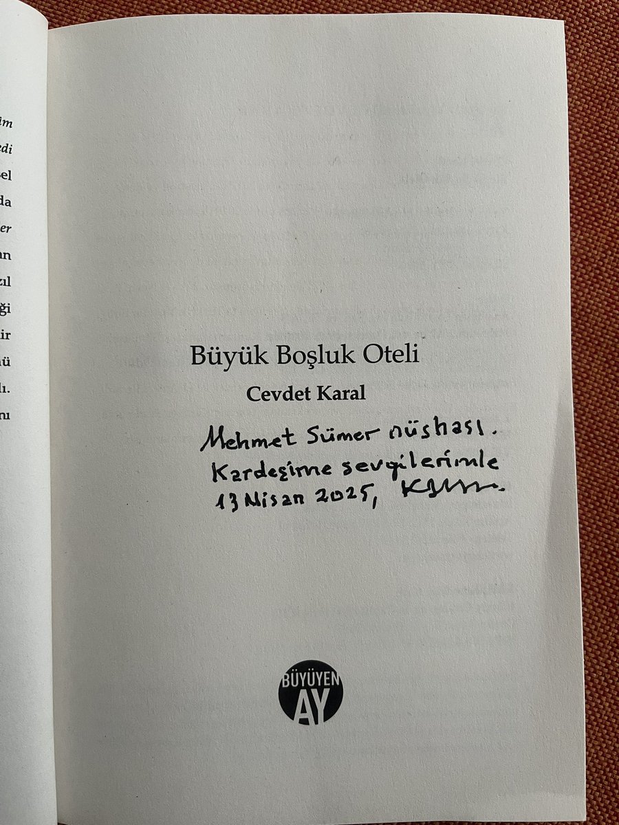 Bir müddet buradayım, Büyük Boşluk Oteli’nde…