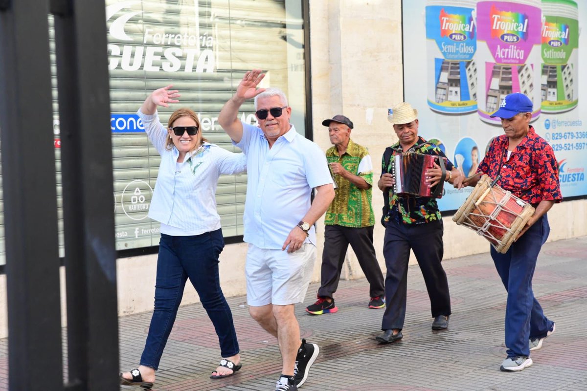 MerijoelDuran's tweet photo. La historia me abrazó fuerte en la Zona Colonial… y me recordó por qué llevo a Santo Domingo en el alma. Caminar por estas calles es honrar nuestra independencia, nuestra cultura, nuestra identidad. https://t.co/M9F8cW6tda