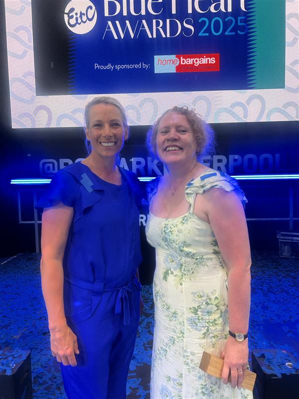 🏆 The winners of the ‘Community Impact of the Year Award’ are...

Dr. Jane Hutton and Dr. Chris Pritchard!

Jane and Chris have shown incredible dedication to improving the wellbeing of our community through their work at Everton in the Community’s People’s Place. 🤝💙