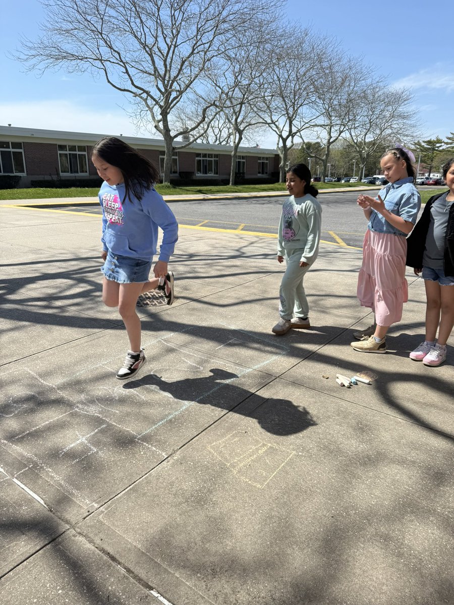 Yeni Uceda tweet media