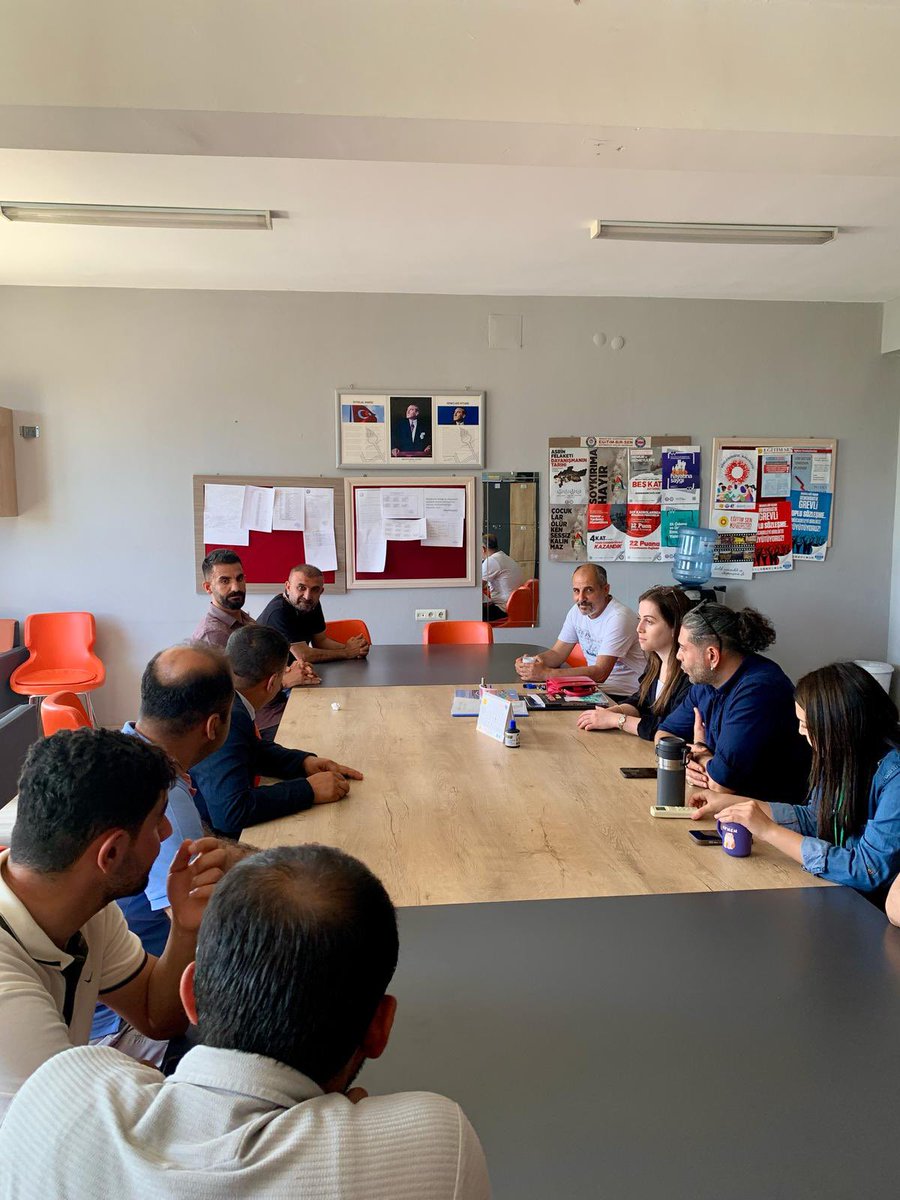 📍Selahaddin Eyyubi Anadolu Lisesi

İlçe Milli Eğitim Müdürümüz Sayın Ümit Çetin ve Şube Müdürümüz Abdurrahman Keleş, Selahaddin Eyyubi Anadolu Lisesini ziyaret etti.
🏫 Öğrencilerle sohbet edildi,
👩‍🏫 Öğretmenlerle değerlendirmeler yapıldı,
📚 Eğitim üzerine verimli bir buluşma