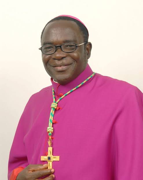 How I wish that our very own Bishop Matthew Hassan Kukah of the Roman Catholic Diocese of Sokoto was a Cardinal. He would have been a great candidate for Pope and he would have made an excellent one. 

If I were a Roman Catholic he would have my vote any day because he is the