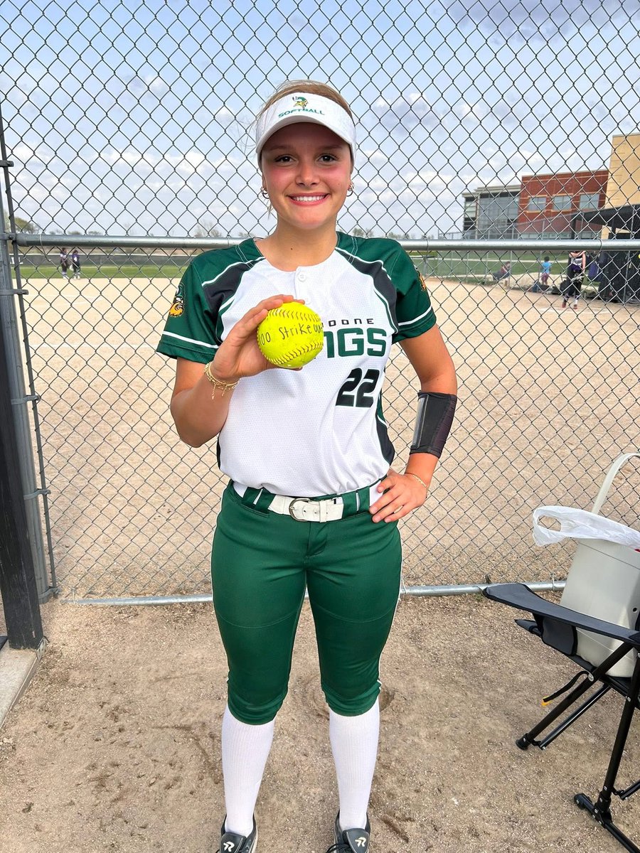 Dan Troutt tweet media