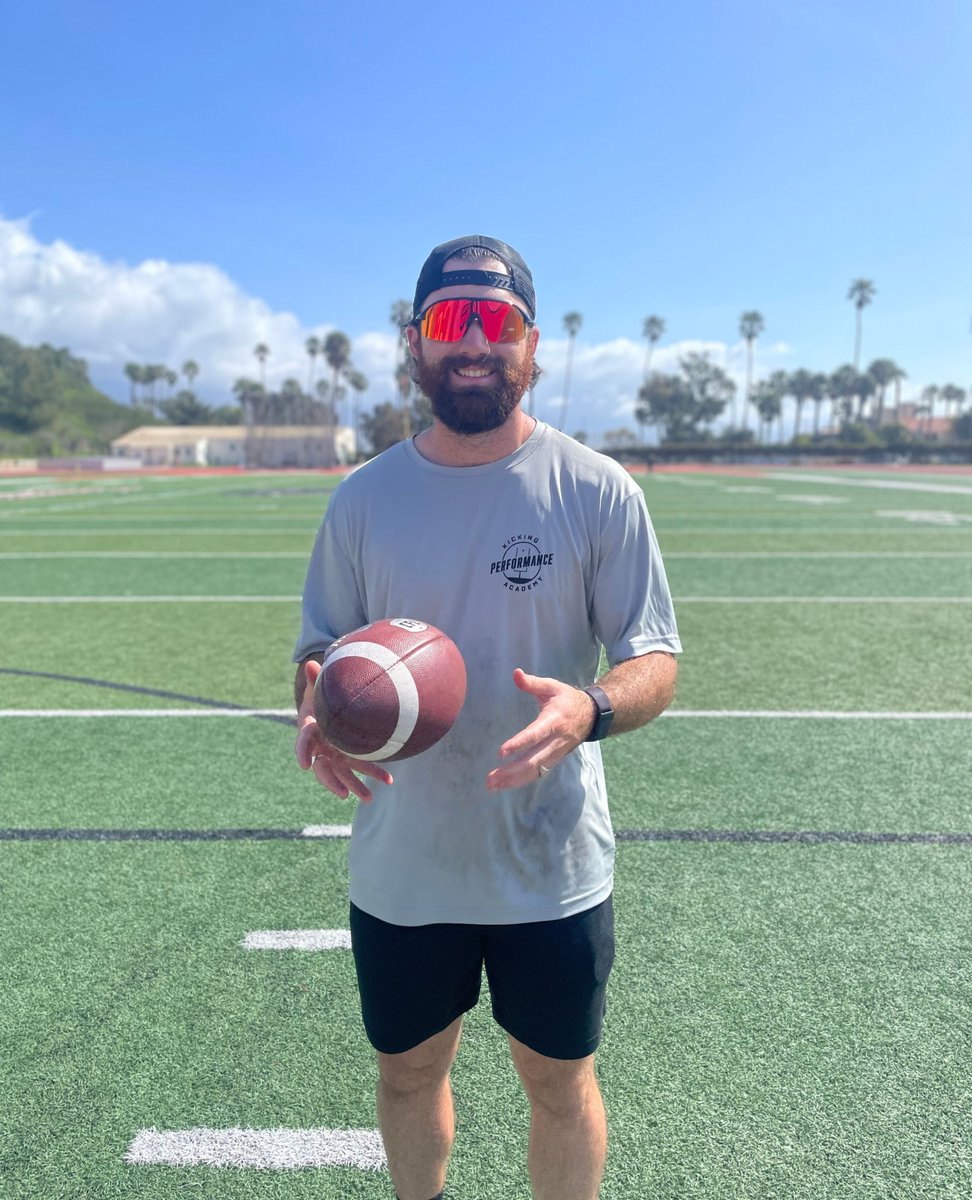 Gearing up for another season, Jamieson Sheahan trusts the Mystic frames to keep his focus locked in and the glare out. 🏈🕶️ 

Whether it’s game day or grind day, performance matters.

Use code SHEAHAN for 15% off your order.
l8r.it/i1z0

#VigorEyewear
