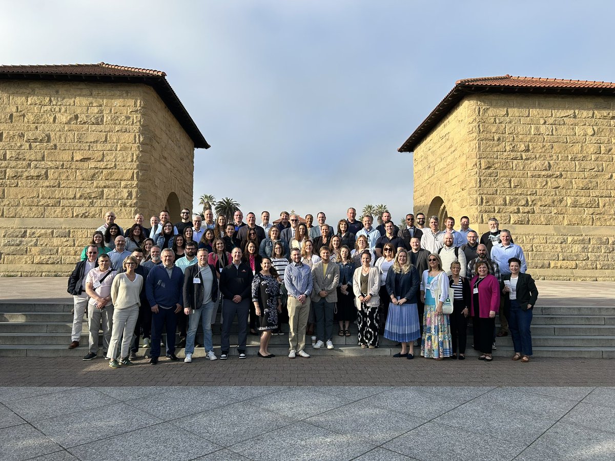 AASAHQ's tweet image. Thank you to our incredible hosts at @StanfordEd for an inspiring day of learning, collaboration, and forward-thinking conversations. We’re leaving energized and ready to lead with innovation! 

#InnovationforTransformation #AASA