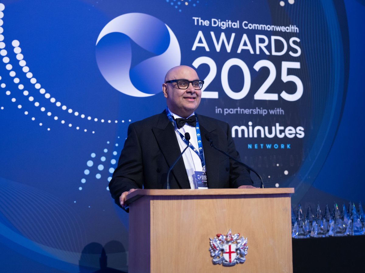 Minutes_Network's tweet photo. Proud moments for Minutes Network at the Digital Commonwealth Awards last night, as our General Counsel, Tahwinder Singh, took the stage to introduce the uniqueness of Minutes Network to the global digital community.

Speaking from Mansion House - the historic residence of the Lord Mayor of London - Tahwinder shared how our blend of Mintech engineering and blockchain infrastructure enables us to cut telecom costs, eliminate inefficiencies, and share value directly with the community.

Alongside him, Houssam Berry, our Head of Operations for EMEA, connected with founders, builders, and innovators shaping the future of digital assets and infrastructure.

A powerful night celebrating ideas, collaboration, and the growing impact of Minutes Network on DePIN innovation.