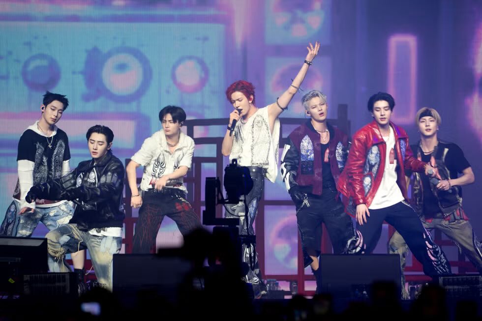 CLASHインタビュー ①

Q. 初めてのコーチェラはどうでしたか？

ジェイ：