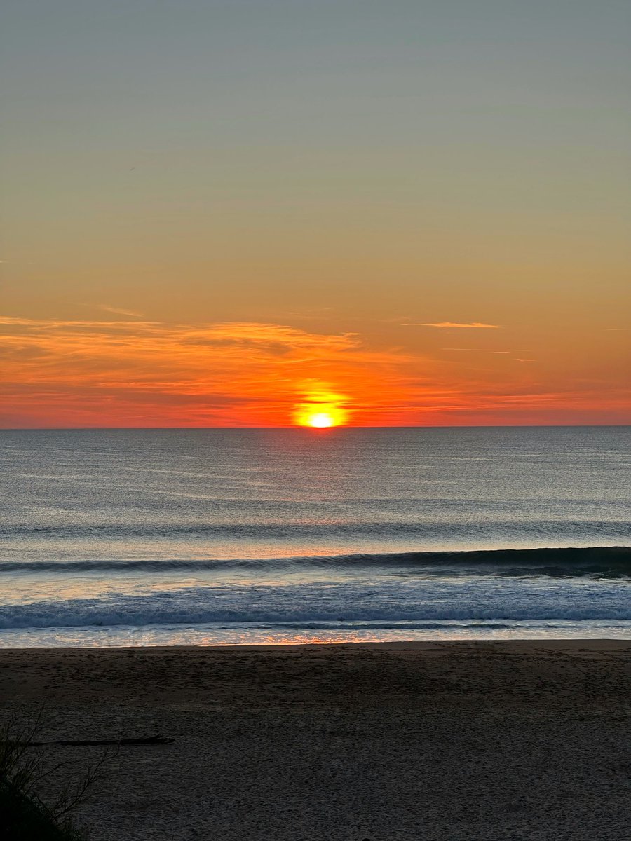 Floxygen_'s tweet image. Le Sud Ouest.. tellement bon de profiter de la plage et du beau temps avant l’arrivée des touristes 
📍Ondres plage