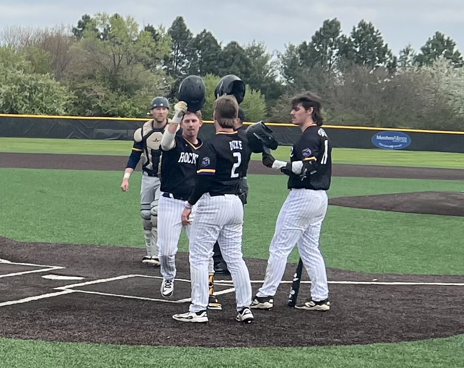 Jake Bilotta goes deep with a 2-run shot to put the Regents up 12-10 over Dominican in the bottom of the seventh inning.