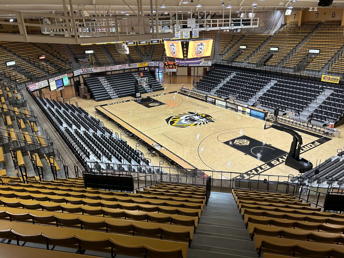 Small College Hoops tweet media