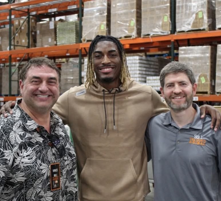 Vince Ferrara (@vincesports) on Twitter photo Volunteer spirit & action from this trio & others this morning at <a href="/SecondHarvestET/">Second Harvest Food Bank of East TN</a>
<a href="/Vol_Hoops/">Tennessee Basketball</a> VFL <a href="/JahmaiM/">Jahmai (Jah-MY’) Mashack</a> was awarded their 2025 Advocacy Award today to go with his many other accolades including the Torchbearer Award!
<a href="/Josh_Ward/">Josh Ward</a> <a href="/JoshandSwain/">Josh and Swain</a> <a href="/SportsTalkon991/">SportsTalk</a> <a href="/SportsAnimal991/">99.1 THE Sports Animal</a> Volunteer spirit & action from this trio & others this morning at <a href="/SecondHarvestET/">Second Harvest Food Bank of East TN</a>
<a href="/Vol_Hoops/">Tennessee Basketball</a> VFL <a href="/JahmaiM/">Jahmai (Jah-MY’) Mashack</a> was awarded their 2025 Advocacy Award today to go with his many other accolades including the Torchbearer Award!
<a href="/Josh_Ward/">Josh Ward</a> <a href="/JoshandSwain/">Josh and Swain</a> <a href="/SportsTalkon991/">SportsTalk</a> <a href="/SportsAnimal991/">99.1 THE Sports Animal</a>