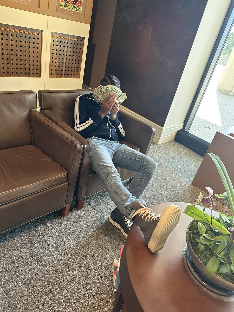 Roger Phillips tweet media