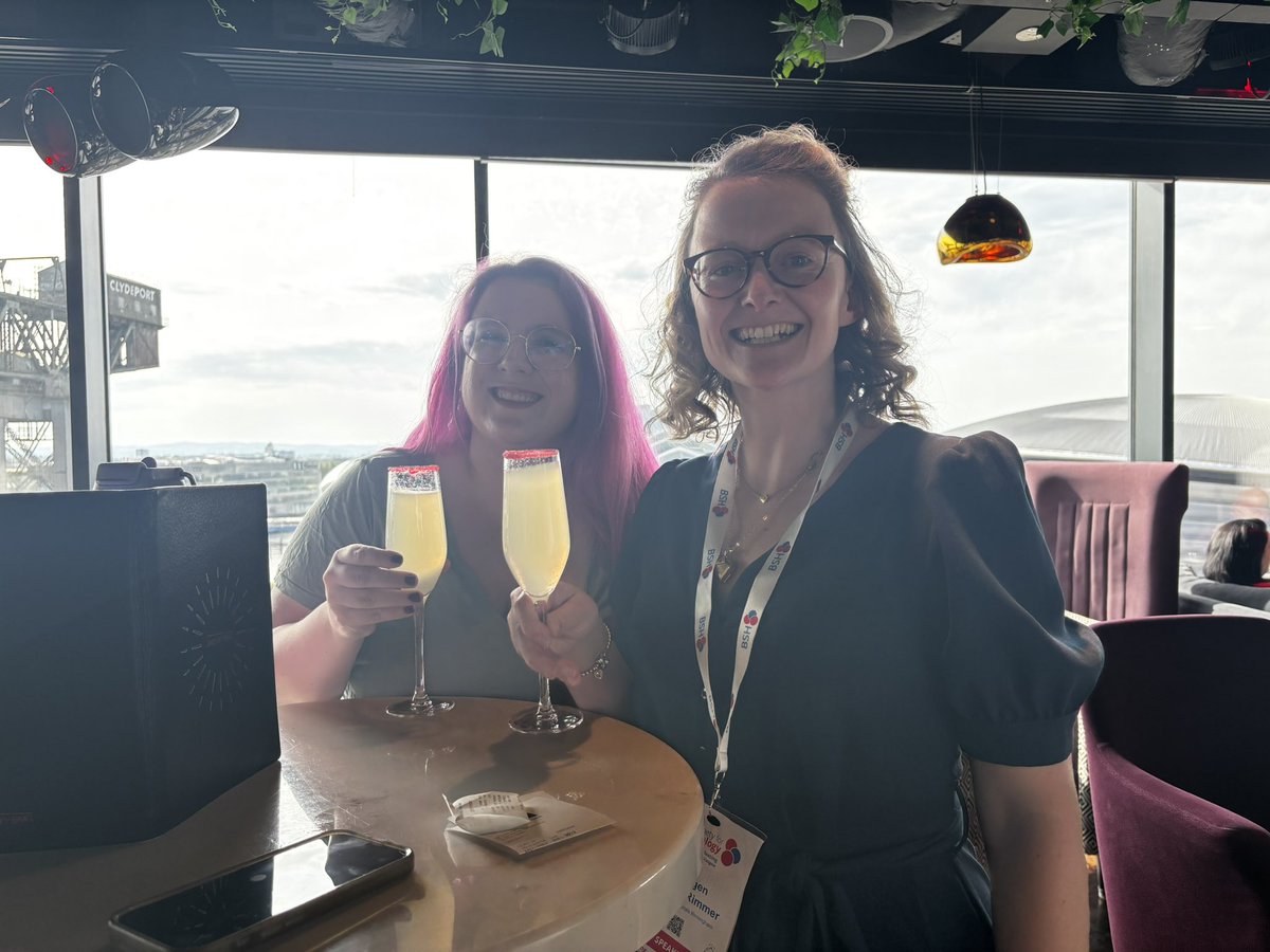 lauraeknox's tweet photo. What a whirlwind the past few days have been! An amazing few days catching up on all things Haematology. Til next year BSH. #BSH25 https://t.co/isLi4mE5RN