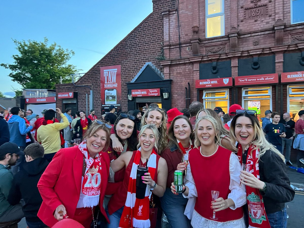 Grace Mailey (@maileygrace) on Twitter photo The best of days winning number 20 ❤️
Incredibly grateful to <a href="/TheAnfieldWrap/">The Anfield Wrap</a> for introducing me to such amazing people, especially the gorgeous girls 🫶🏼 The best of days winning number 20 ❤️
Incredibly grateful to <a href="/TheAnfieldWrap/">The Anfield Wrap</a> for introducing me to such amazing people, especially the gorgeous girls 🫶🏼