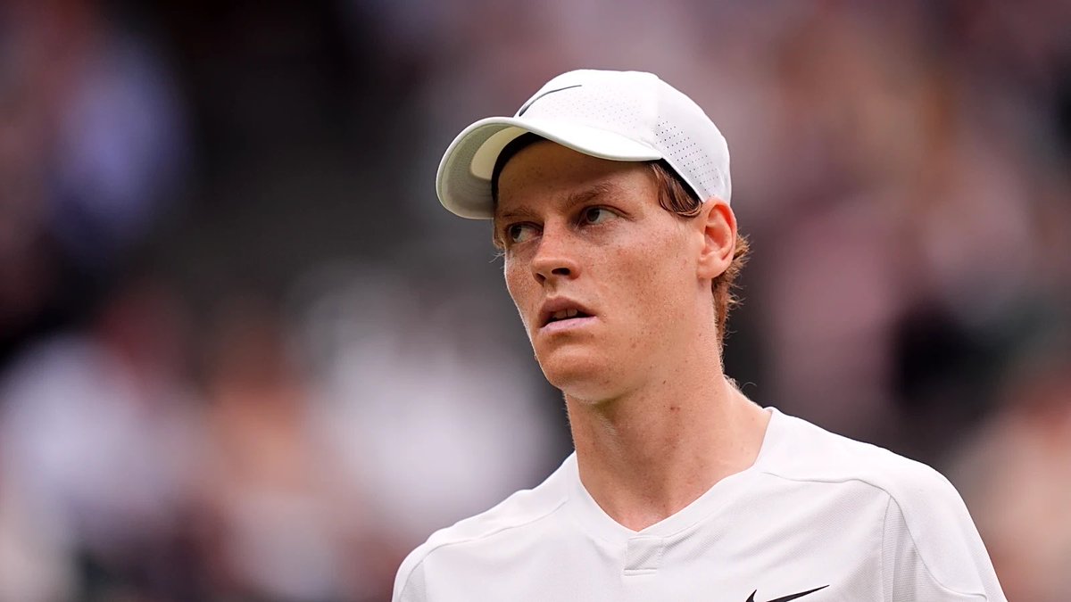 🇮🇹 Jannik Sinner says he thought about ‘stopping’ before the 2025 Australian Open:

“I remember before the Australian Open this year, I was at a not very happy place. In Australia, I didn't really feel comfortable in the locker room or at the restaurants, the players looked at me