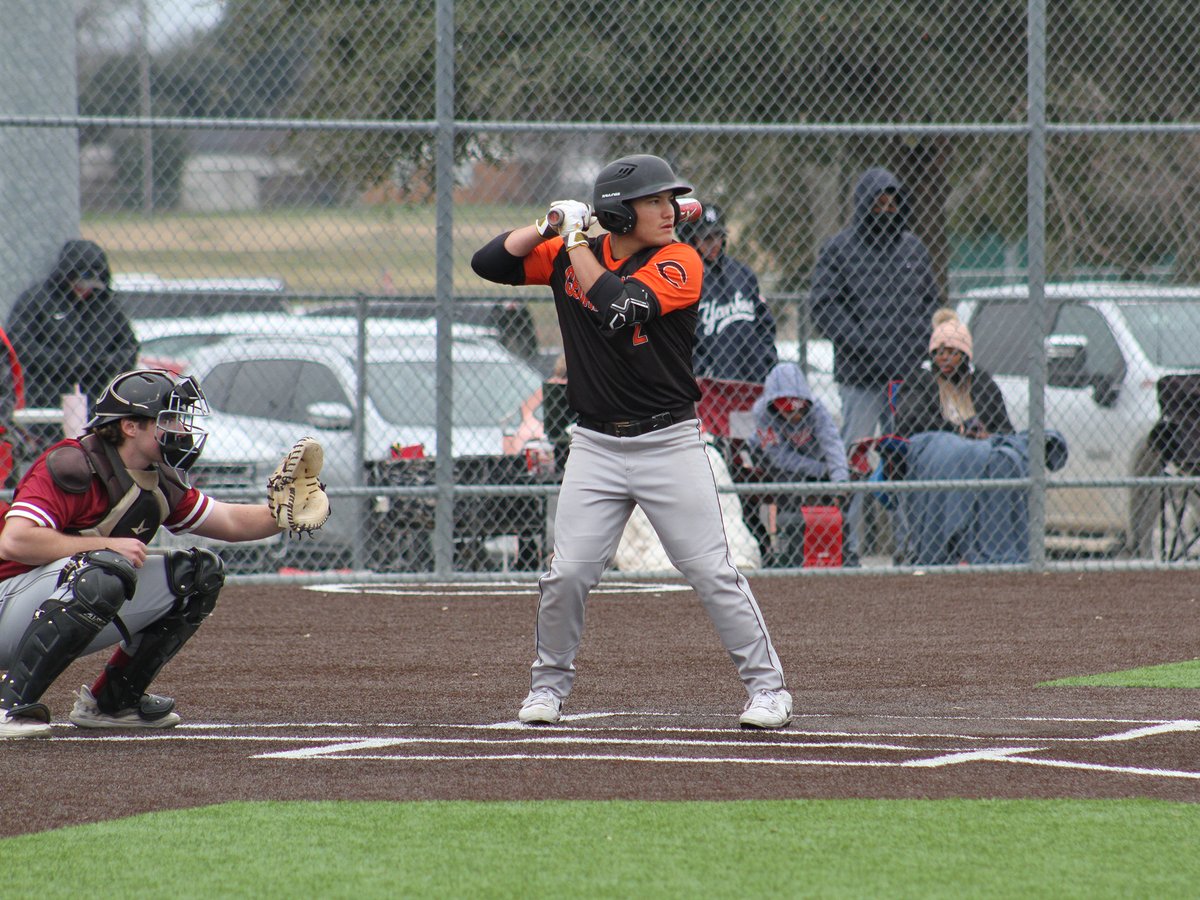 ⚾️ <a href="/CedarValleyBase/">Cedar Valley Baseball</a> Sweeps Pair from Dallas Christian

🗞️ cvcsuns.com/sports/bsb/202…

#StrongUnitedNeverSatisfied
