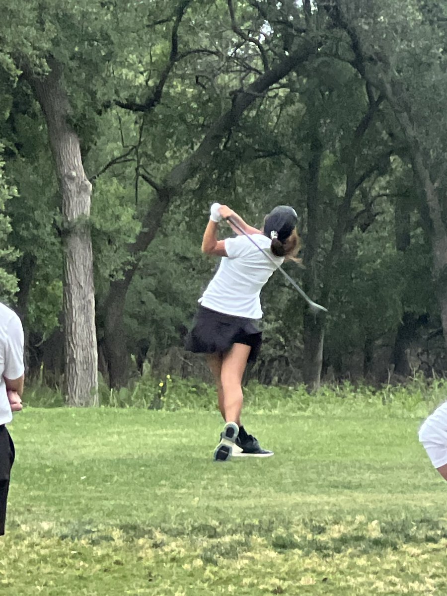 CoachMatlock44's tweet image. It’s a great day @uiltexas Golf!