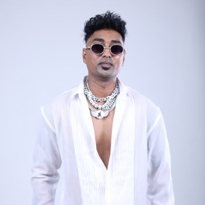 Mc_Jango's tweet photo. #NewProfilePic https://t.co/VJpCEQjU27