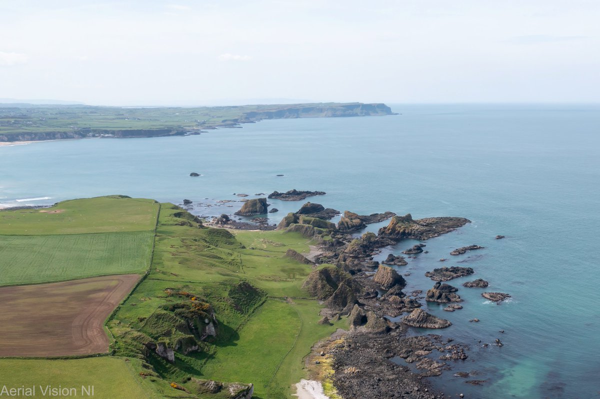 aerialvisionni's tweet photo. Ballintoy Harbour not only holds a special place in visitors hearts because of Game Of Thrones, it has held that place long before with its stunning stacks, secret beach, beautiful church and breath taking views out to Sheep Island and beyond to Rathlin Island @VisitCauseway https://t.co/VqONAza4KK