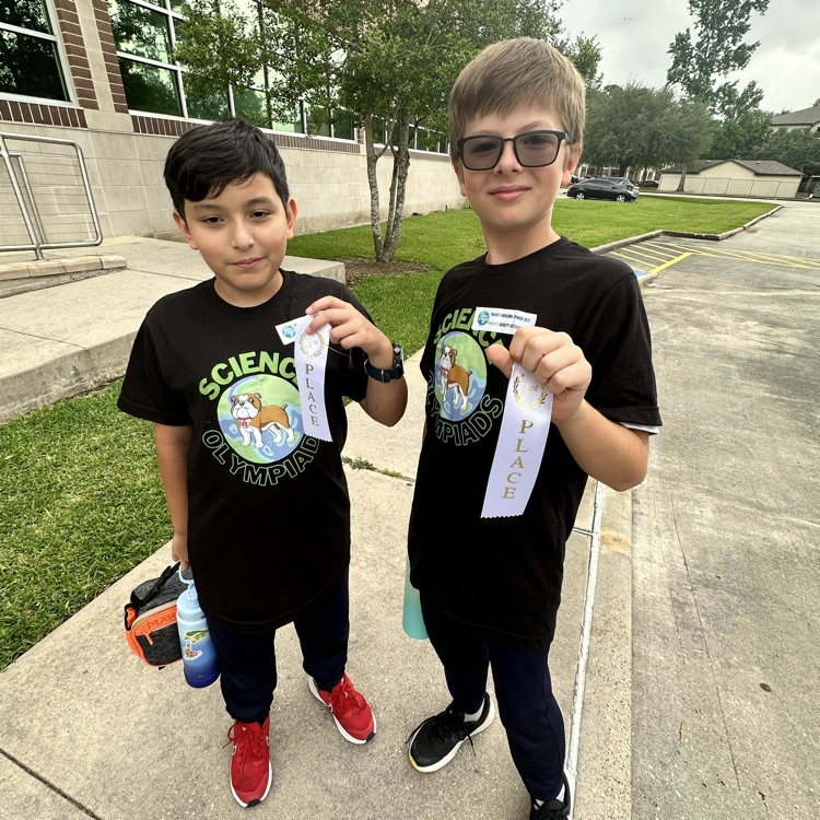 HumbleISD_FE's tweet photo. Our Science Olympiad team rocked it at today's competition! We won 3rd place at one of the events and won most spirited! #ProudtobeaBulldog https://t.co/ilQTHjkJJ7