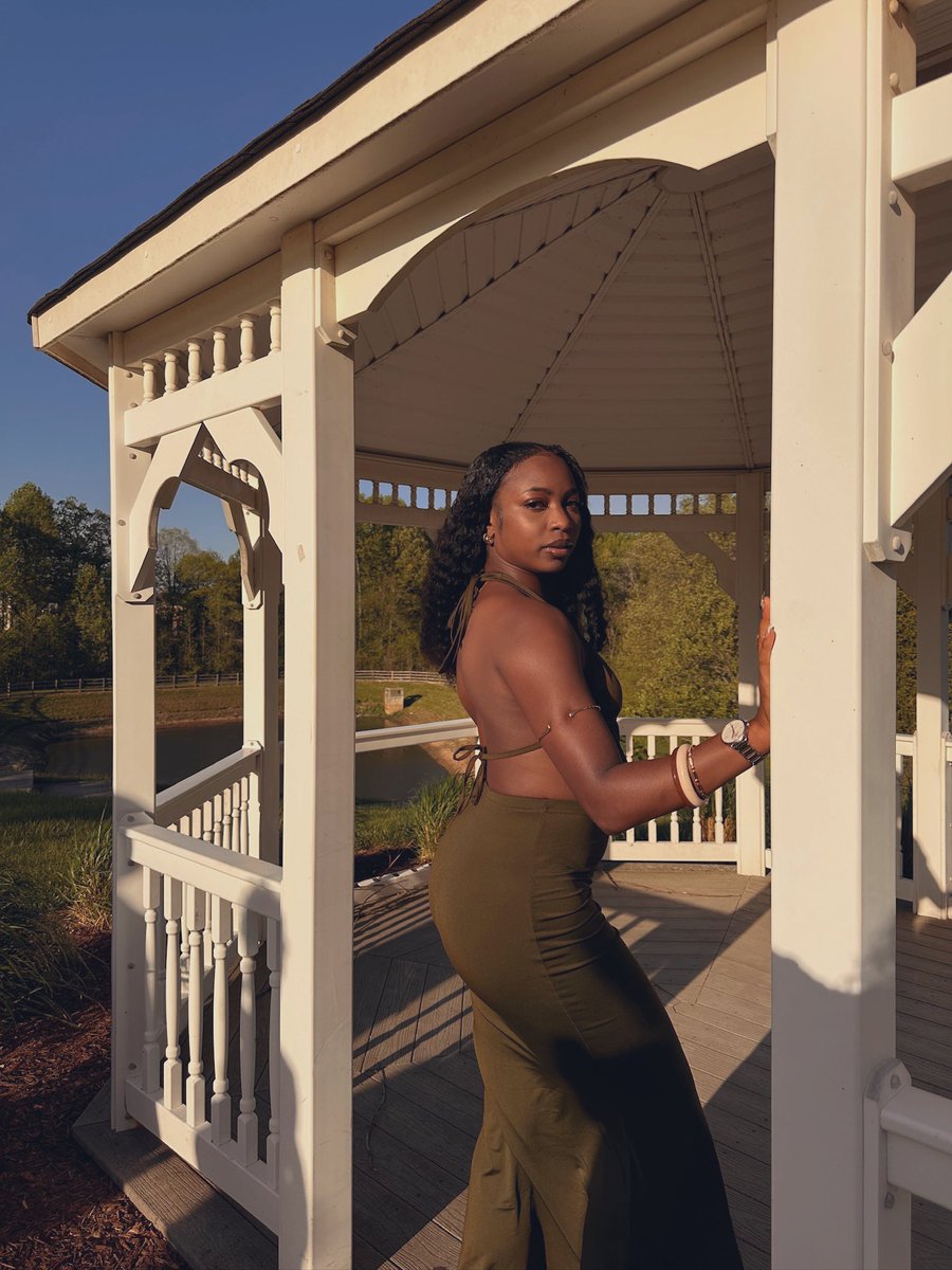 jammy_doee's tweet image. pushing 30 (-3) #may3rd 🌳