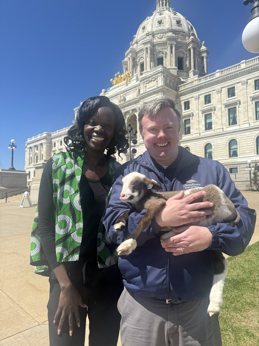 threeriverspark's tweet image. Representative Hulda Momanyi-Hiltsly, @Huldah4House, stopped by Three Rivers Park District Day at the Capitol and was introduced to a baby lamb.