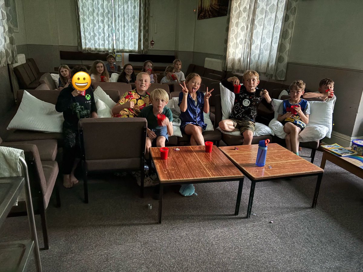 TheMeadowsPS's tweet photo. Chilling with the emoji movie and hot chocolate tonight! 🍿🍪 https://t.co/azL6BX5JzS