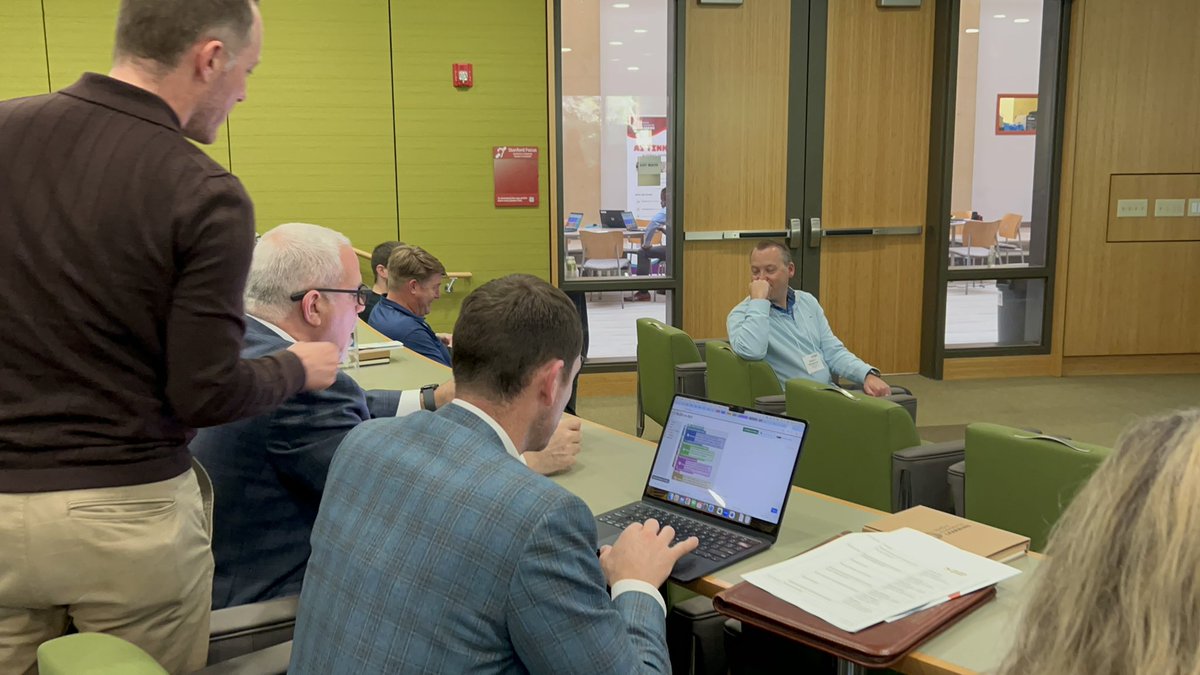 AASAHQ's tweet image. What an unforgettable three days! 🚀

From @GoogleForEdu HQ to @StanfordEd, our #InnovationForTransformation Consortium participants explored the cutting edge of AI, experiential learning, and systemwide innovation to better serve students. 

#AASA (1/2)