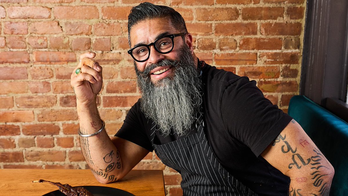 Restaurants roll out limited-time offers at warp speed. Menu Talk: Pat and Bret chat about new menu items hitting chains lately and dual-branded concepts, then share an interview with Jay Kumar of Lore Restaurant in Brooklyn, N.Y. ow.ly/6Hw31067mlL
