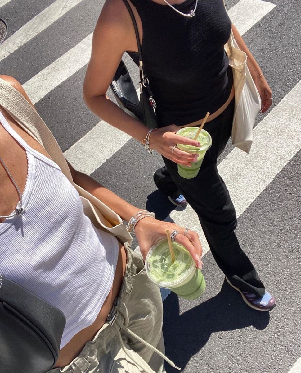 pradavante's tweet image. feels like summer ☀️