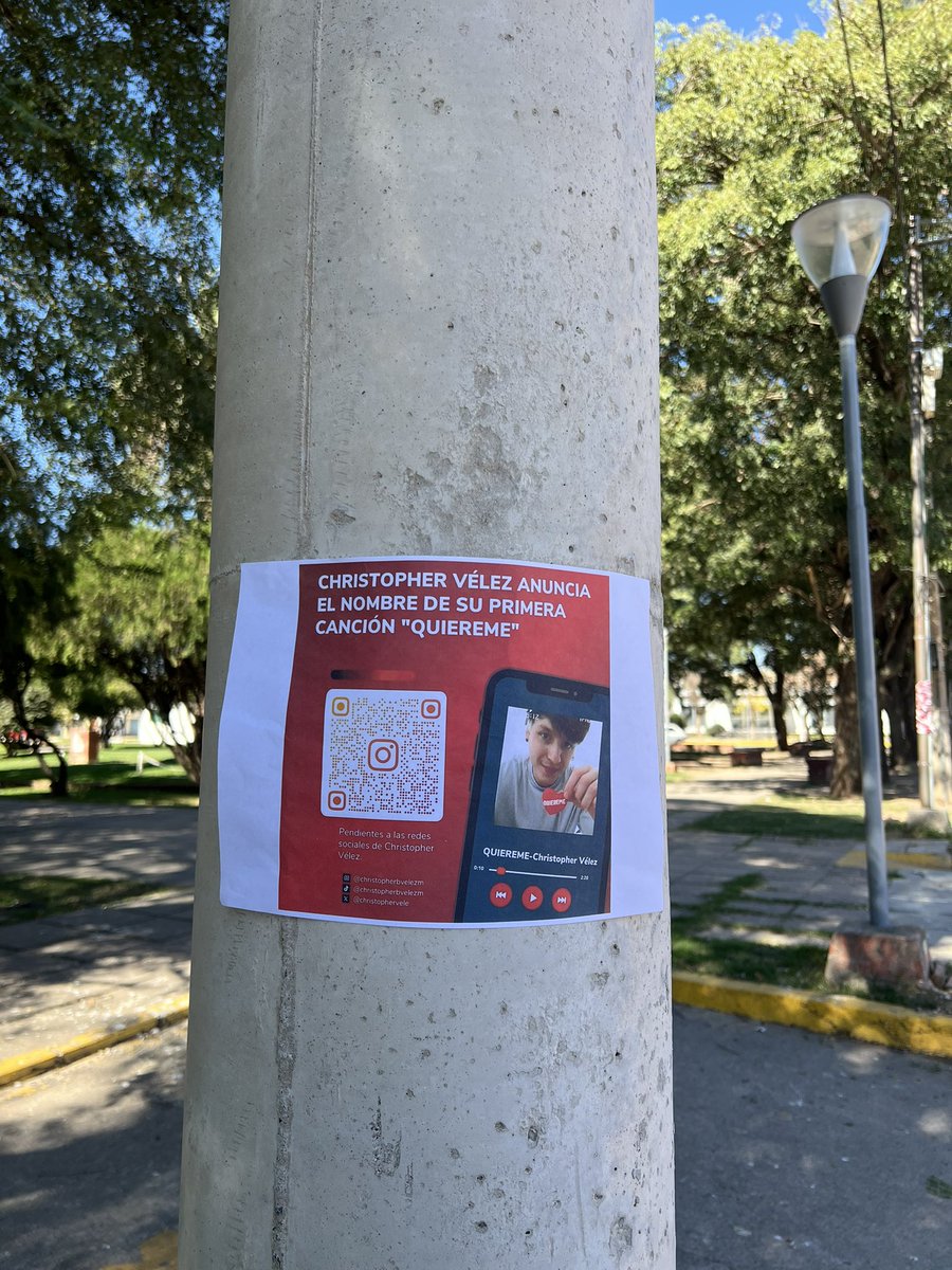 Haciendo promoción a #QUIEREME 🧸❤️