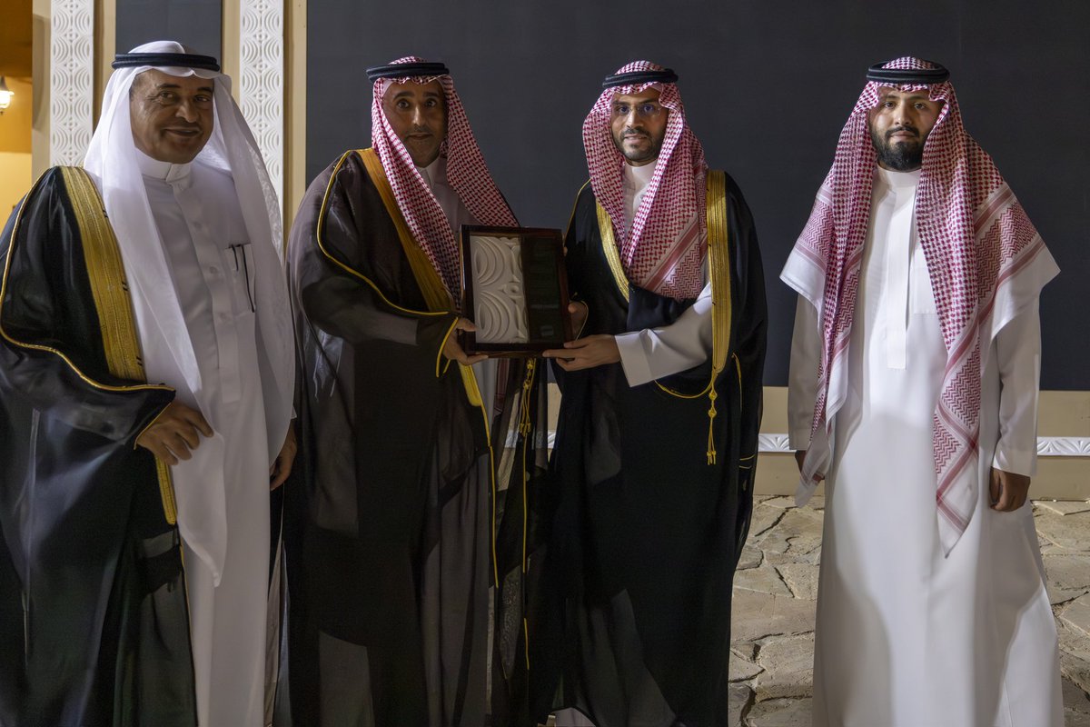 نادي الفنانين tweet media
