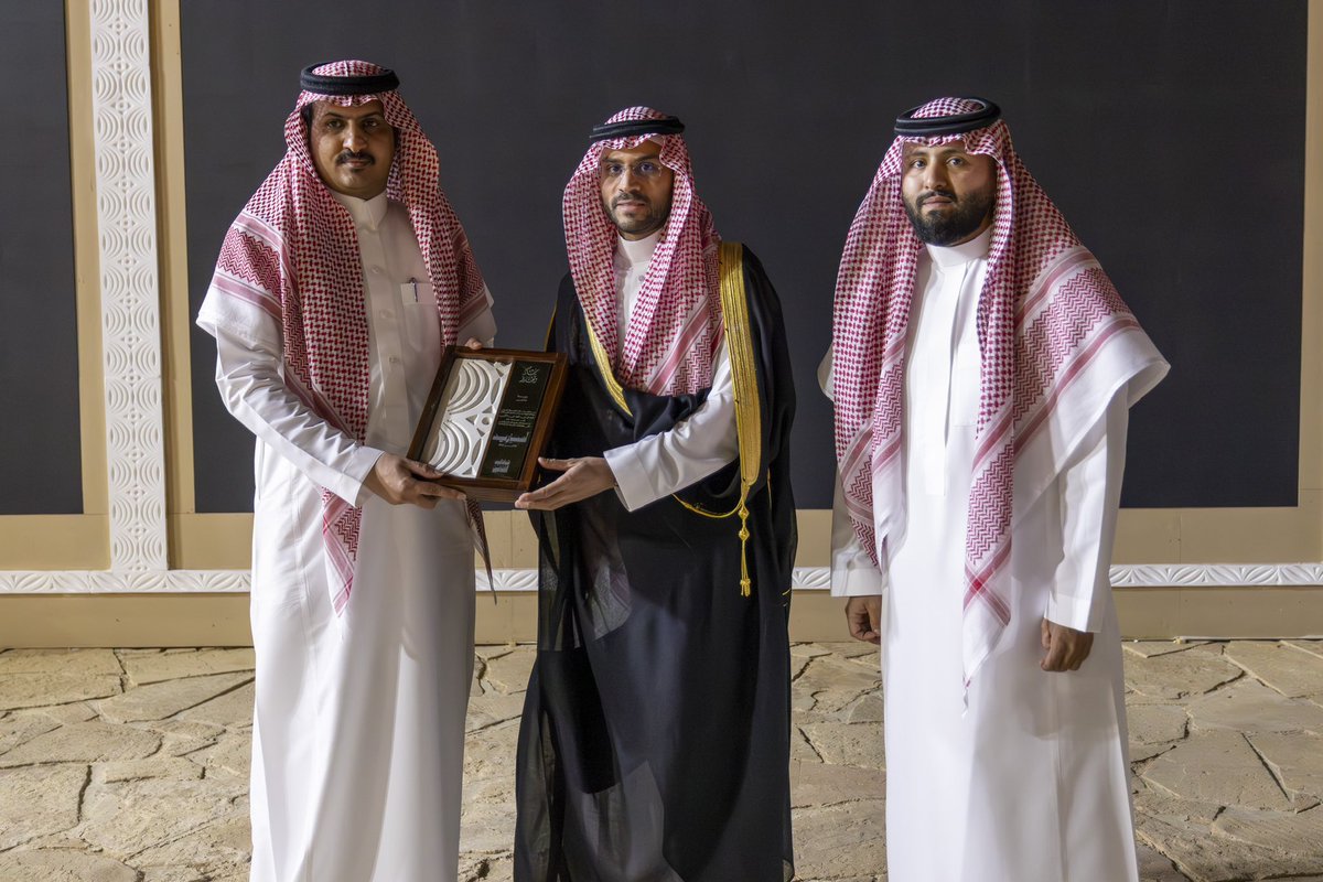 نادي الفنانين tweet media