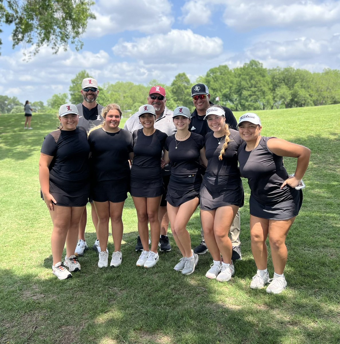 So proud of our <a href="/LISDPirates/">LondonISD</a> Lady Pirate golfers for representing LHS at #UILStateGolf. <a href="/CoachSmith_A61/">Andy Smith</a> <a href="/cclondonpirates/">London</a> #LondonProud