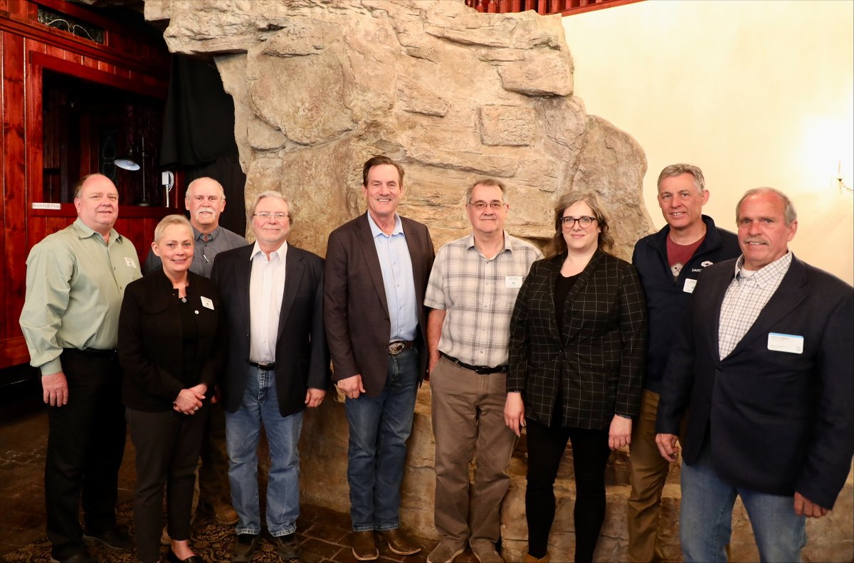 DakotaGoldCorp's tweet image. We wanted to share a few more snap shots from @GovLarryRhoden visit to @DakotaGoldCorp earlier this month as part of the #OpenForOpportunity tour of #SouthDakota that focuses on business development, workforce needs and future opportunities! 
#NYSEA$DC #Gold