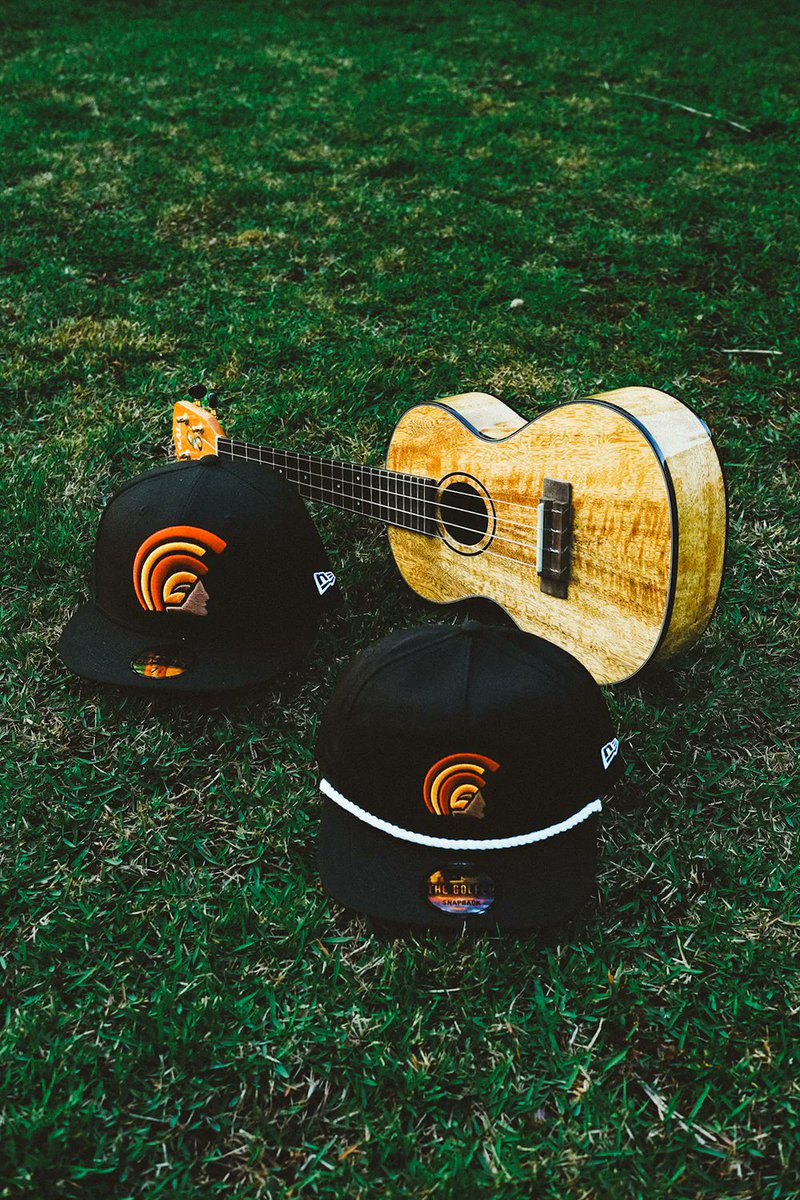 59FIFTY MUA - BLACK / KELLY GREEN UV
GOLFER MUA - BLACK / KELLY GREEN UV
JAM SESH TEE - BLACK

Available now.

fittedhawaii.com/products/mua-f…