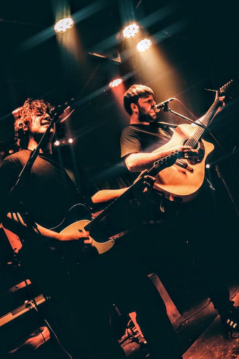 PanheadSharps's tweet photo. Cracking night supporting #PETNEEDS last night at @sneakypetesclub
Big thanks to Johnny, George, Ryan and Jack for having us and Ross from @agpaberdeen
#gigs #strippedback #acoustic #edinburgh #sneakys #sherps https://t.co/EjlJIMcCkJ