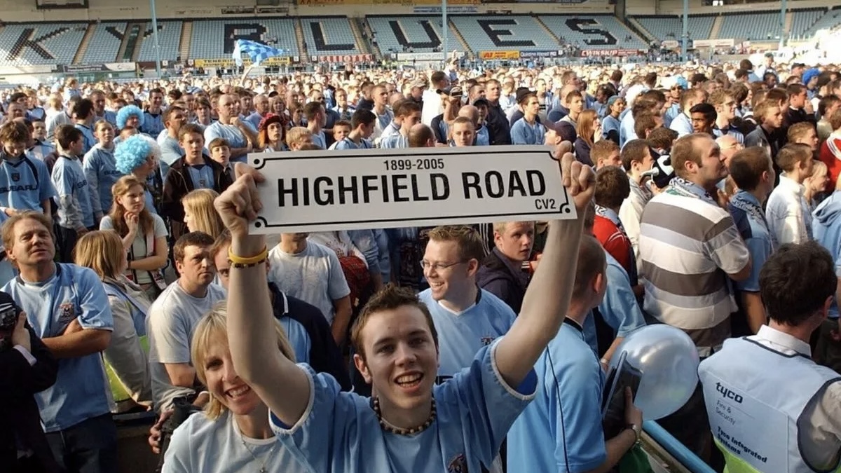 On this day in 2005… 🗓️

Coventry City played their final game at Highfield Road! 🥹

They beat Derby 6-2 👏👏

#PUSB