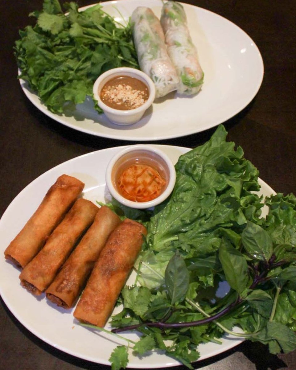 TIvegas's tweet image. From light and fresh to hot and crispy, Pho has your favorite starters wrapped up🥢🥬 #vietnameserestaurant #eggrolls #springrolls #treasureislandlasvegas