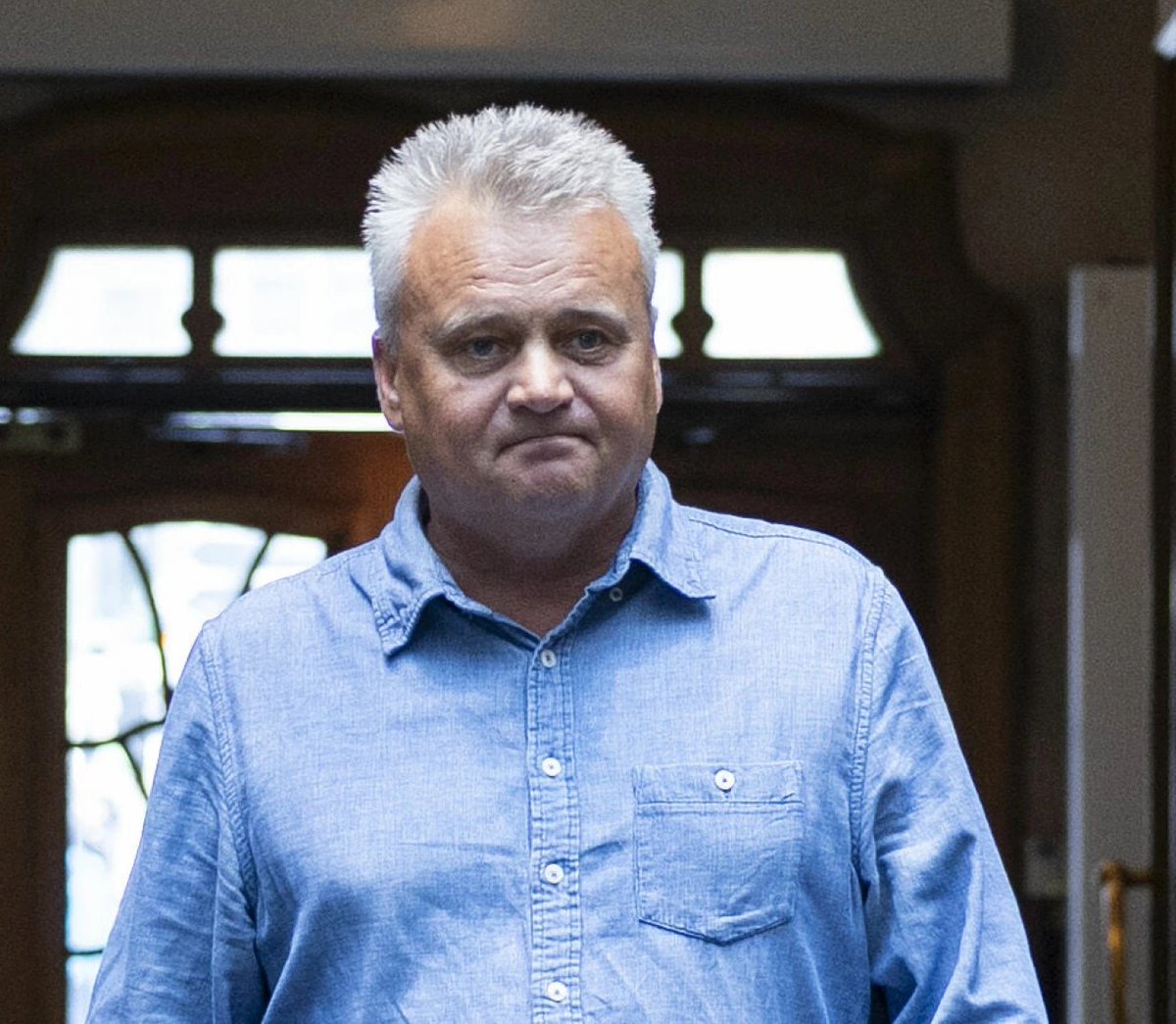 Da har <a href="/lonorge/">LO</a> og <a href="/Fellesforbundet/">Fellesforbundet</a> lært oss i dasg at moral er priset til langt under millionen.

Er det maxspris også i <a href="/Arbeiderpartiet/">Arbeiderpartiet</a> mon tro?  Har vondt for å tro at det finnes spesialtakst for Jørn Eggum alene.