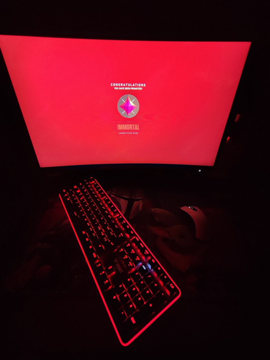 LWex21's tweet photo. Life lately🔥🔥🔥
#VALORANT #immortal https://t.co/RGoe4wZNSq