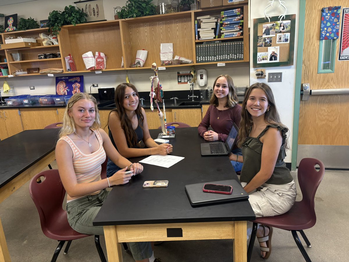 Level 2 <a href="/cv_biomed/">CVBiomed</a> presented to level 3 today. They discussed a storyline for the patient- now it is up to level 3 to figure out what happened to these patients. 6th hr <a href="/CVHSYotes/">CVHS Updates</a> <a href="/CVHSMrDumas/">CVHS Mr. Dumas</a> <a href="/GilbertCTE/">Gilbert Public Schools CTE</a>