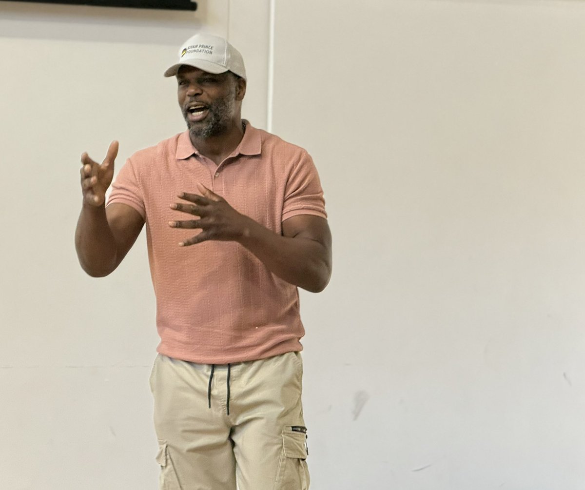 Haringey Learning Partnership (@haringeylp) on Twitter photo This afternoon we were honoured to welcome <a href="/MarkPrinceOBE/">Dr Mark Prince OBE</a>, founder of the <a href="/TheKPF/">Kiyan Prince Foundation</a>, to speak with our students. His powerful message marks the beginning of an inspiring new partnership focused on hope, purpose, & positive change. #ThisIsAP <a href="/MayorHaringey/">Mayor of Haringey</a> This afternoon we were honoured to welcome <a href="/MarkPrinceOBE/">Dr Mark Prince OBE</a>, founder of the <a href="/TheKPF/">Kiyan Prince Foundation</a>, to speak with our students. His powerful message marks the beginning of an inspiring new partnership focused on hope, purpose, & positive change. #ThisIsAP <a href="/MayorHaringey/">Mayor of Haringey</a>