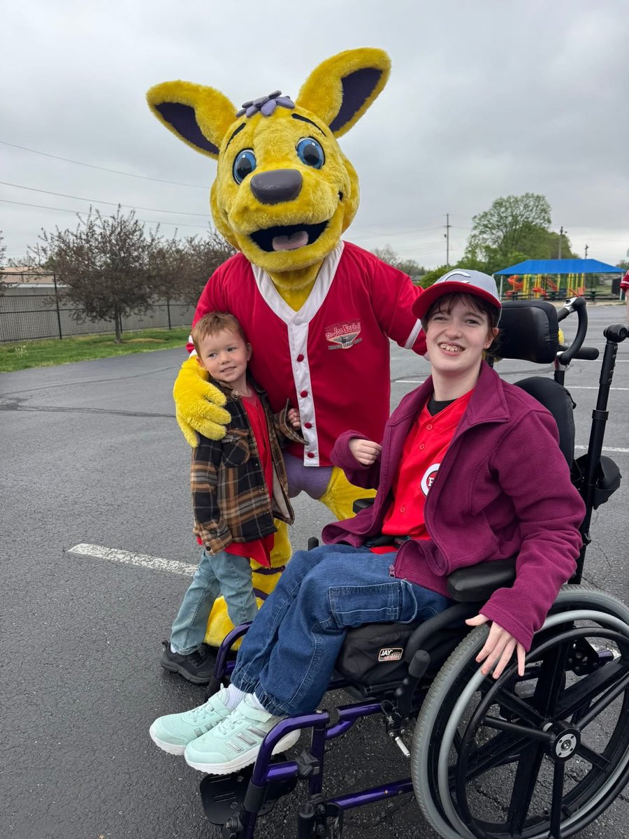 One of the most tiring weeks of my career, but also one of the most exciting and rejuvenating. That’s what a Miracle League Parade will do for you! Love the good feeling that you all create for our all-stars!