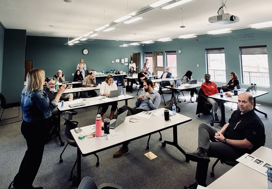 EDA (@edaalberta) on Twitter photo Today, Inside the EDA Institute - highlights from 2 recent in-person courses delivered by our very own <a href="/NatalieGibson6/">Natalie Gibson</a> in <a href="/medicinehatcity/">City of Medicine Hat</a> and <a href="/KneehillCounty/">Kneehill County</a>. Our flexible courses equip AB leaders with the tools to build strong,resilient communities.edaalberta.ca/training Today, Inside the EDA Institute - highlights from 2 recent in-person courses delivered by our very own <a href="/NatalieGibson6/">Natalie Gibson</a> in <a href="/medicinehatcity/">City of Medicine Hat</a> and <a href="/KneehillCounty/">Kneehill County</a>. Our flexible courses equip AB leaders with the tools to build strong,resilient communities.edaalberta.ca/training