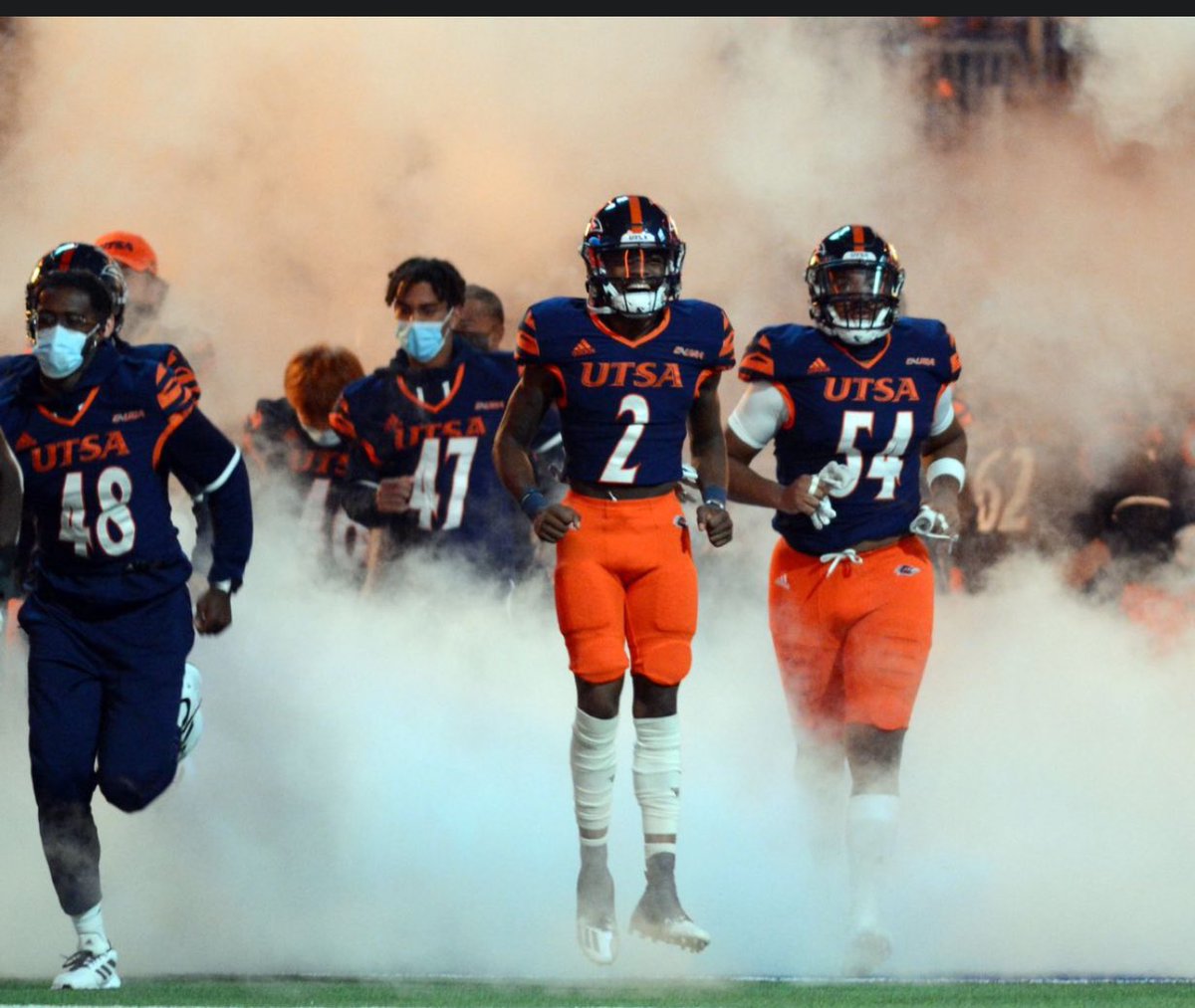 Freddadams3's tweet image. #AGTG blessed to receive my first offer from UTSA @UTSAFTBL @coachjordan03 @Tereif @TupFB @MacCorleone74 @ThardiN1235 @Rebels247