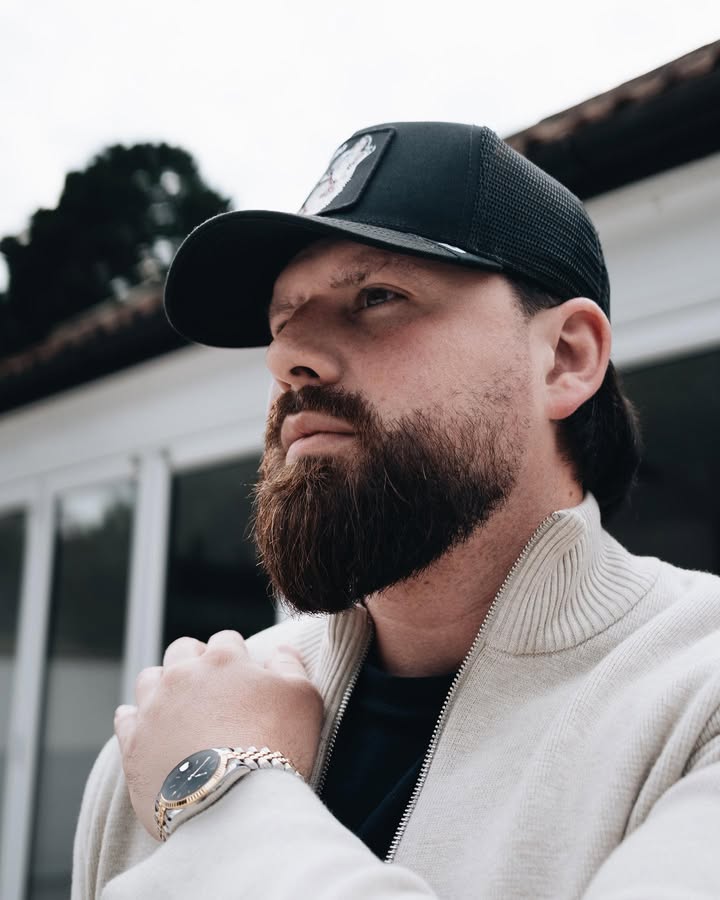 ClintonJake986's tweet image. How big would you dream if you knew you couldn’t fail.

This is mentality you need to adopt if your goal is to become a successful trader.

Many people even family will doubt you from their own insecurities.

YOU have to be the one resilient enough to keep going, even when you fe